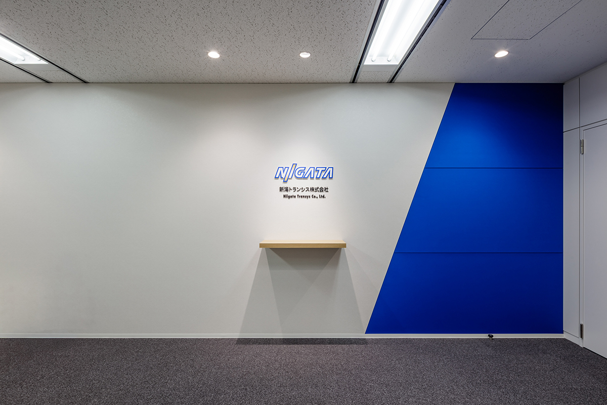 新潟トランシス株式会社